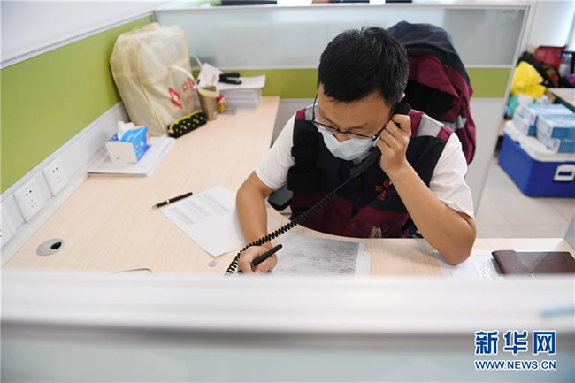 （新華全媒頭條·圖文互動）（2）首都再戰(zhàn)“疫”，難忘40天——寫在北京應急響應級別降級之際