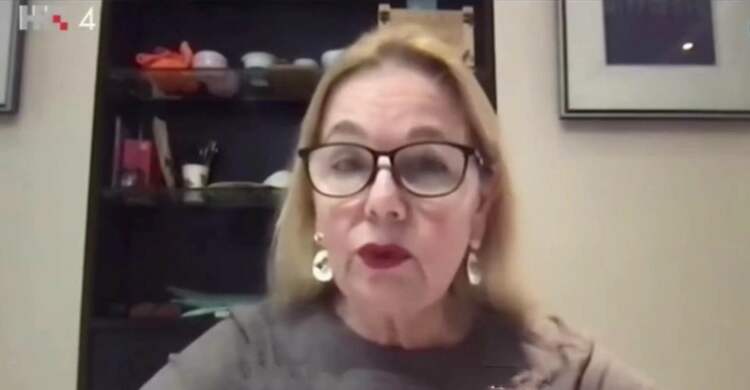 (已改)【西安無“疫”樣】克羅地亞女演員維托米拉·隆查爾:中國用長遠(yuǎn)的眼光來思考 而不僅只考慮現(xiàn)狀_fororder_33