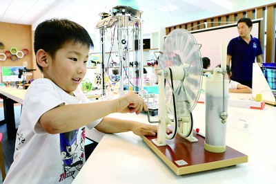 激勵創(chuàng)新，樹立“強國有我”鴻鵠志